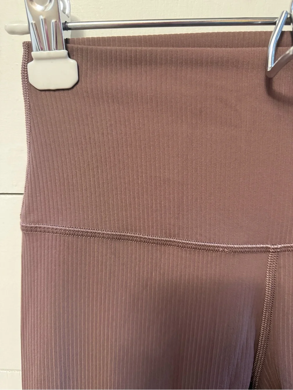 Lululemon Align™ High-Rise Ribbed Crop 23
